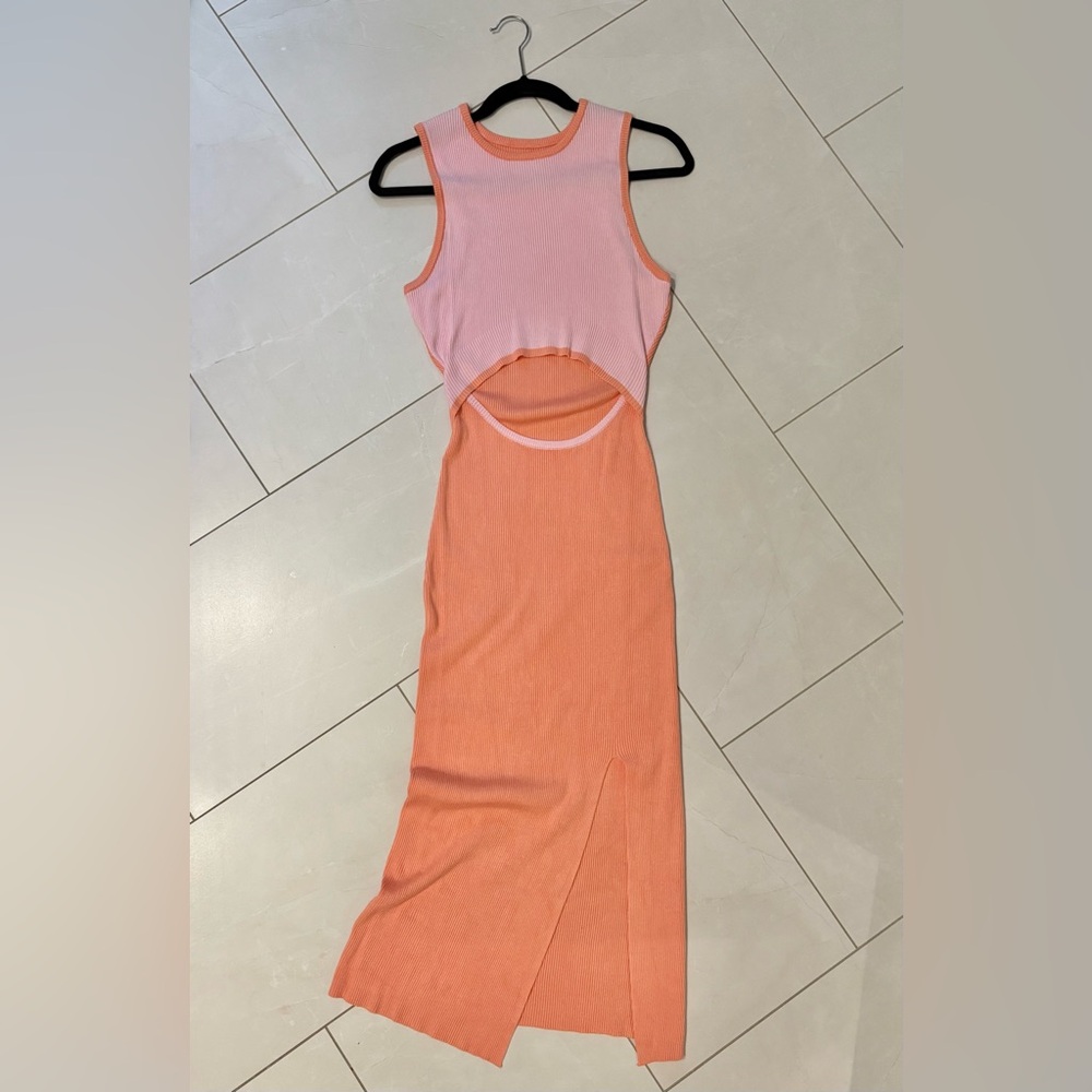 Pink queen women’s cut out, Bodycon, midi dress NEW